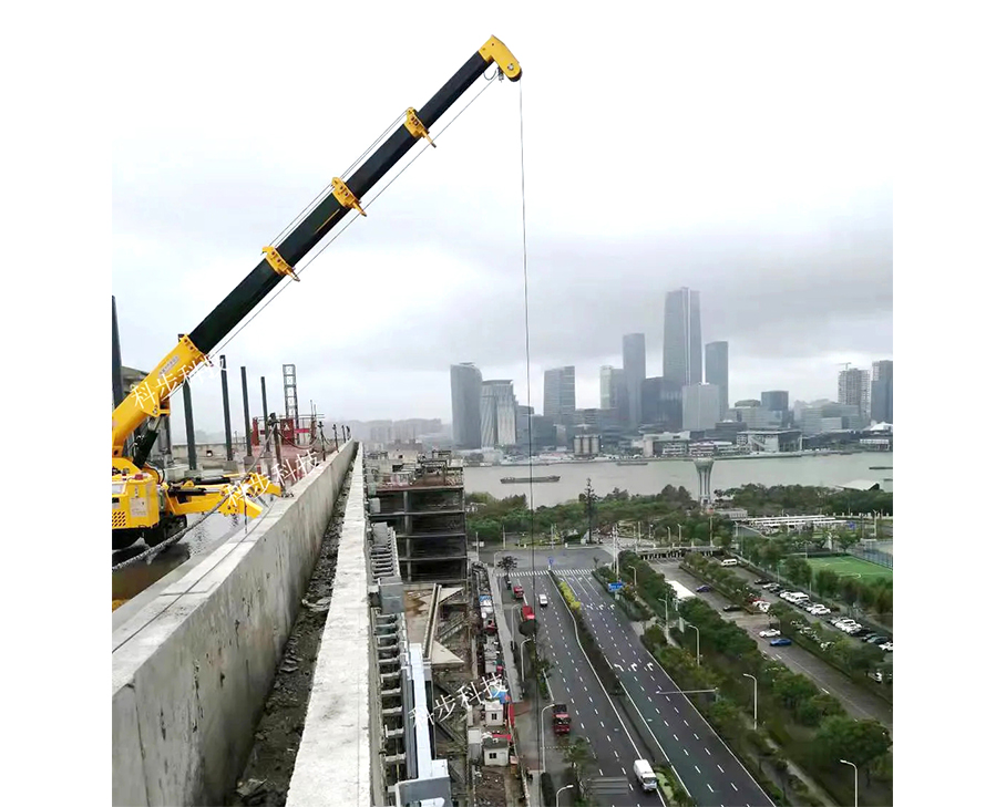 項(xiàng)目一線 | 科步蜘蛛吊車在上海實(shí)力詮釋『出眾』