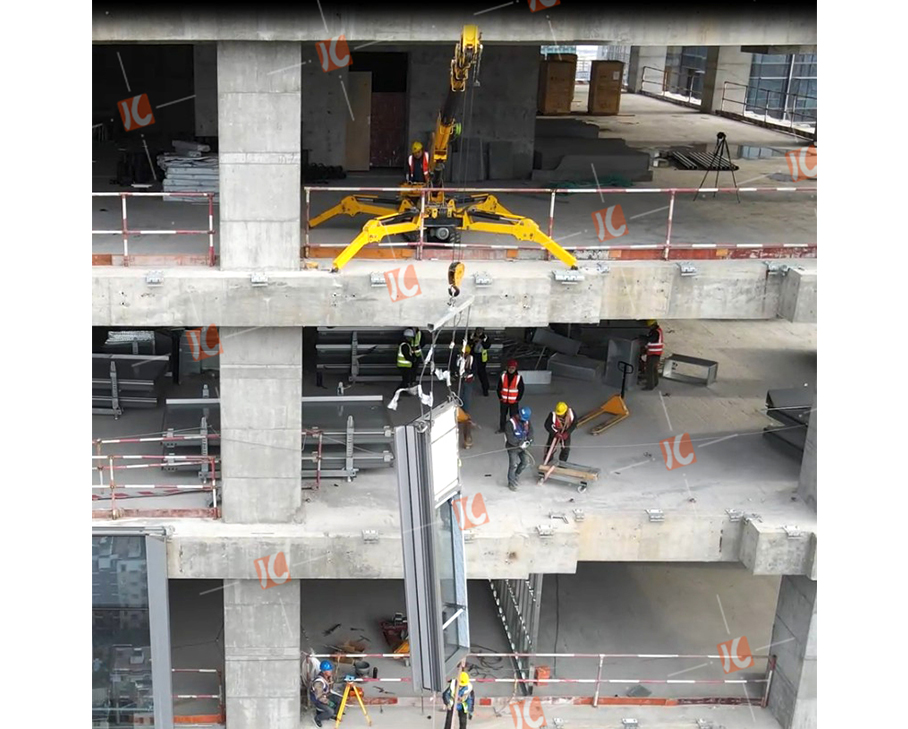 科步蜘蛛吊助力幕墻安裝