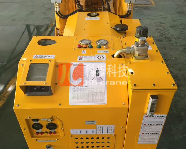 遙控柴油機履帶起重機（蜘蛛吊車）