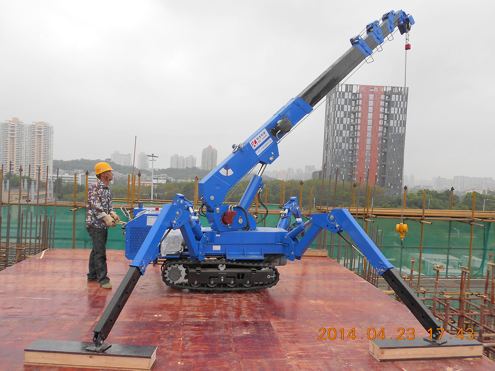 地鐵建設小型吊車